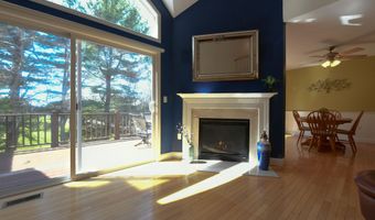 2 Candleberry Ct 2, Bourne, MA 02532