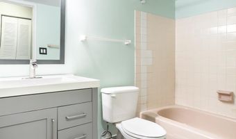 7802 DASSETT Ct T-3, Annandale, VA 22003