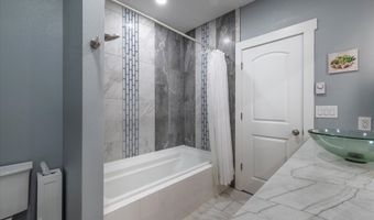 87829 TWO MILE Ln, Bandon, OR 97411