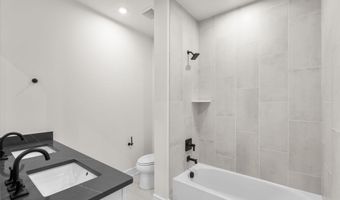 23019 BLUE EAGLE Ter, Ashburn, VA 20148