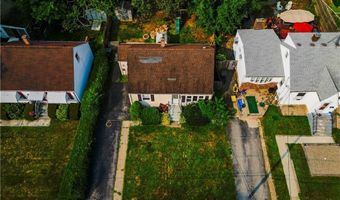 25 Patton St, Coventry, RI 02816