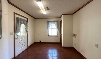 701 Gloria St, Adel, GA 31620