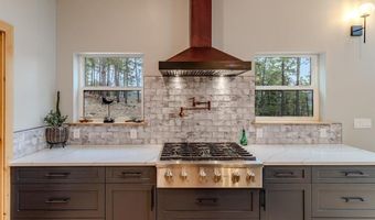 357 Blue Spruce Dr, Bayfield, CO 81122
