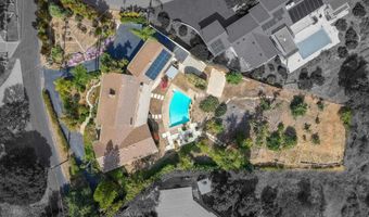 2357 Royal Crst, Escondido, CA 92025
