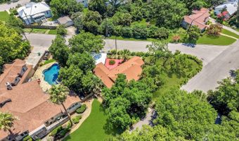 222 REDWOOD St, Alamo Heights, TX 78209