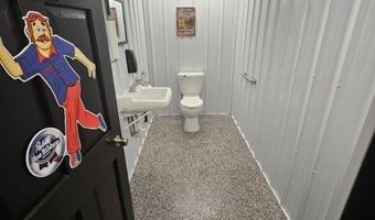 132 W Liberty St, Arlington, OH 45814