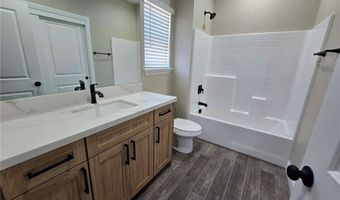 20401 Tonawanda Rd, Apple Valley, CA 92307