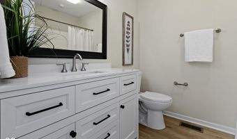 26 Sleepy Hollow Dr, Westfield, IN 46074