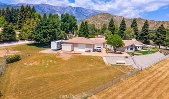 13288 Oak Crest Dr, Yucaipa, CA 92399