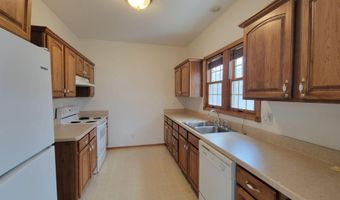 2512 Eaton Ave, Ames, IA 50010