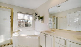 2505 GADSBY Pl, Alexandria, VA 22311