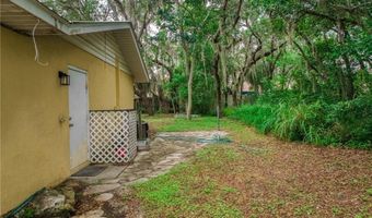 312 S Lotela Ave, Avon Park, FL 33825