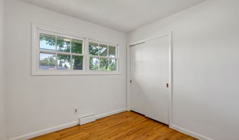 881 LINN Ave, Oregon City, OR 97045