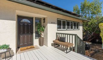 8530 Rockledge Rd, La Mesa, CA 91941