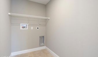 21 Edgewater Dr, Brentwood, NH 03833