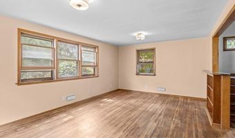 2114 5th Ave NE, Austin, MN 55912