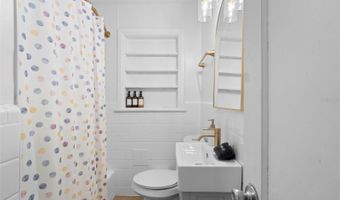 111 E KING St, Orlando, FL 32804