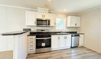 7055 Quarry Rd 106, Amherst, OH 44001