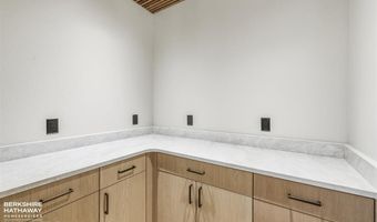 2301 Songbird Ct, Cody, WY 82414