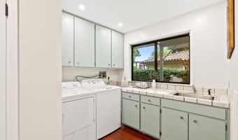 320 Cliff Dr, Aptos, CA 95003