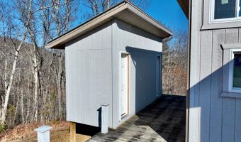 3530 Hamilton Rdg, Alderson, WV 24910