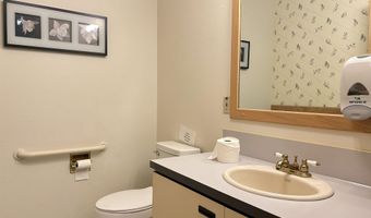 34 SE Main St, Blackfoot, ID 83221