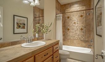 472 Lindsay Ln, Ashland, OR 97520