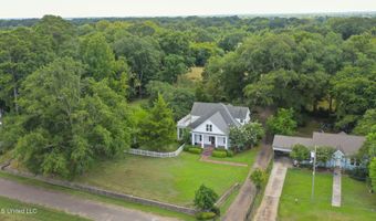 818 Cannon Ave, Bentonia, MS 39040