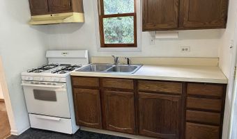 40231 N Dell Dr, Antioch, IL 60002