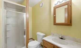 50 Ruthwell Dr, Bella Vista, AR 72715