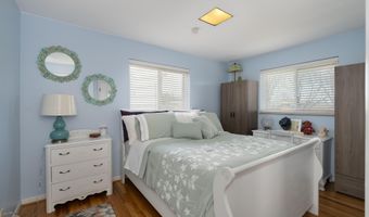 12 Shaw Dr, Alexandria, KY 41001