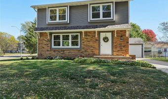 539 Village Ct, Altoona, IA 50009