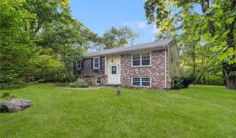 350 Essex Rd, North Kingstown, RI 02852