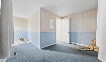 1077 W State St, Alliance, OH 44601