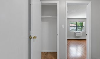37 Enid St APT C, Bridgeport, CT 06606