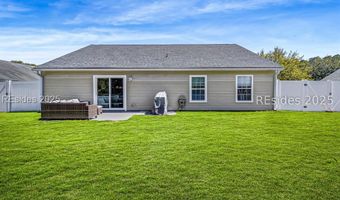 3 Lakeside Dr, Bluffton, SC 29910