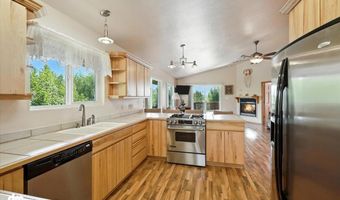 15949 W Heikes Dr, Big Lake, AK 99652