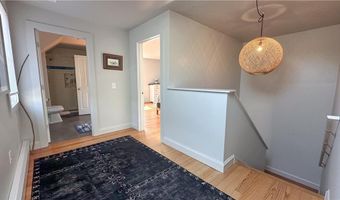 208 Chapel St, Block Island, RI 02807