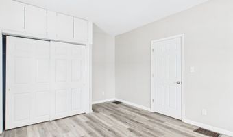 1318 E 28th St, Anderson, IN 46016