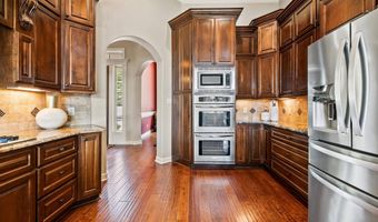 24 Algeciras Ln, Hot Springs Village, AR 71909