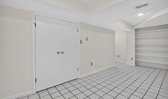 7823 MARION Ln, Bethesda, MD 20814