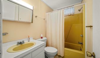364 Brier Crest Rd, Blakeslee, PA 18610
