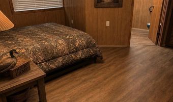 70 Green Head Ln, Altheimer, AR 72004