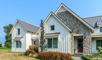 2713 S Forty Ln, Adel, IA 50003