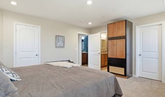 5742 Antelope Dr, Bar Nunn, WY 82601