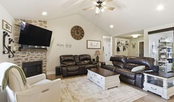 4870 W Red Tail Dr, Ashland, MO 65010