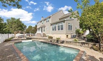 153 Vivas Dr, Barnegat, NJ 08005