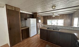 9 Arlington St, Berlin, NH 03570