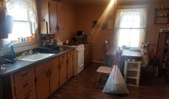 6 Exchange St, Ashland, ME 04732