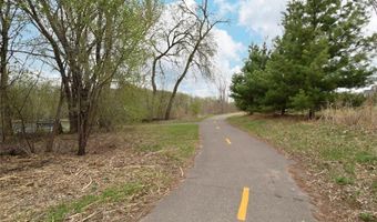 359 Riverside Cir, Anoka, MN 55303